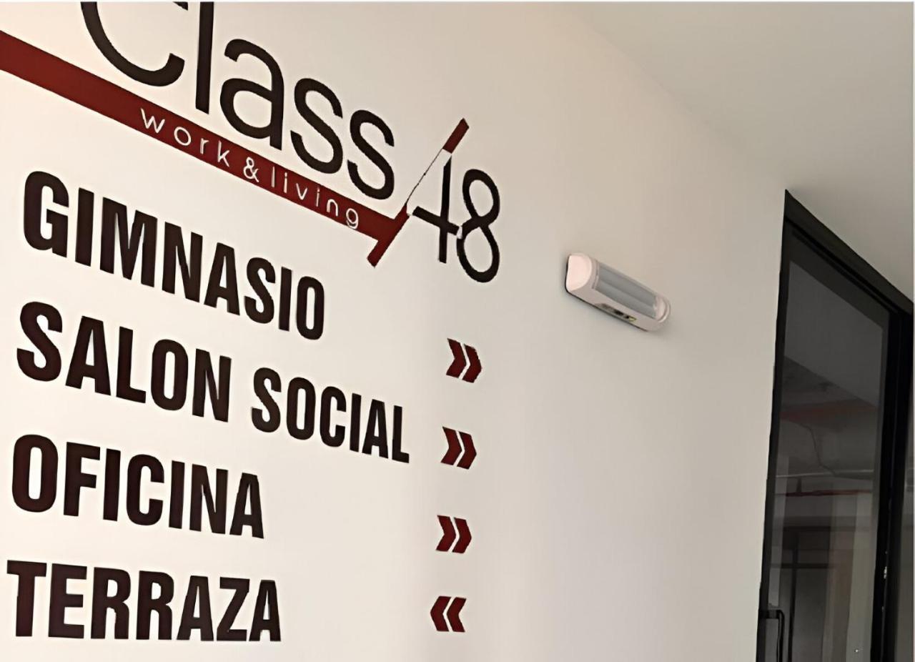Class 48, Sabaneta Exteriör bild